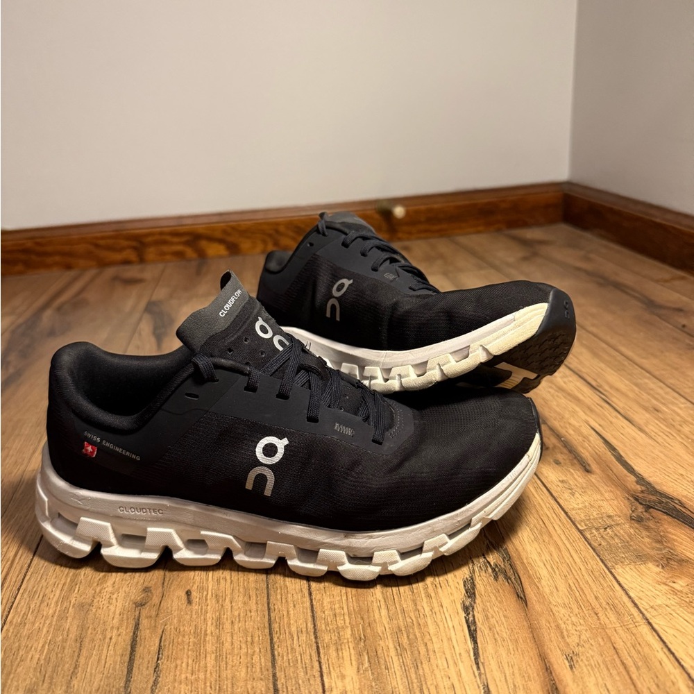 On Cloud Athletic Sneakers